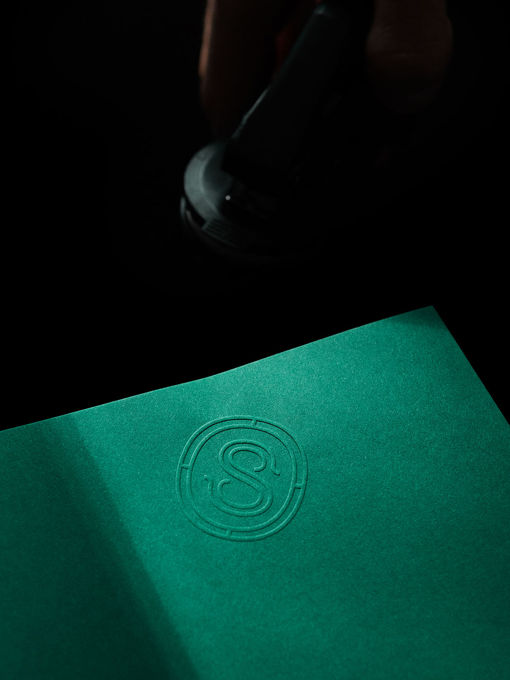 Studio-Hrastar-Hotel-Starkl-Symbol-Emboss-2