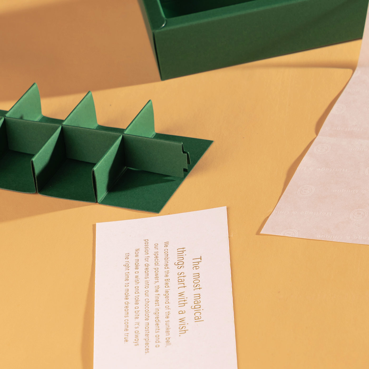 Studio-Hrastar-Pralines-by-Starkl-Box-Detail-01