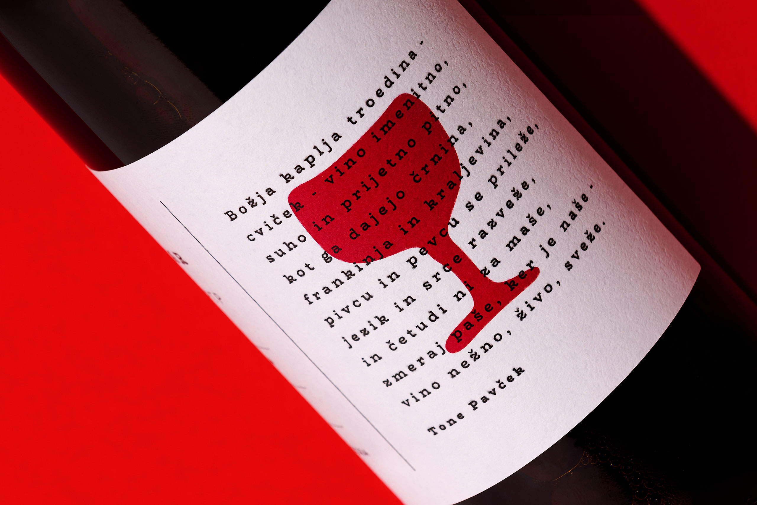 Studio-Hrastar-Vina-Hrastar-Bottles-3